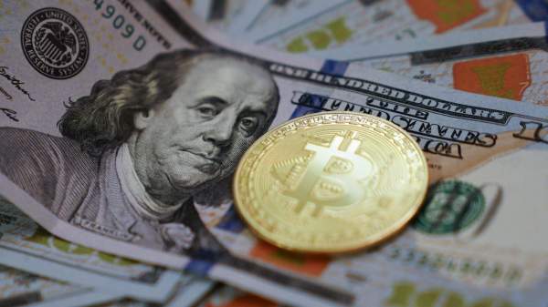 Read more about the article Reuters: SEC США прекратила начатое в 2023 году дело против криптовалютной биржи Binance
