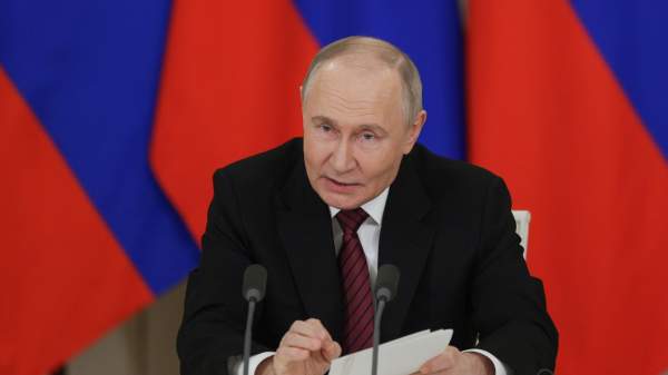 Read more about the article Путин подписал закон, направленный на развитие синдицированного кредитования