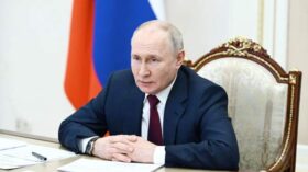 Путин: среди экспертов, в правительстве и ЦБ идет дискуссия по ключевой ставке
