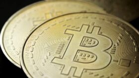 Бессент: стратегический резерв США в биткоине составляет 15-20 млрд долларов