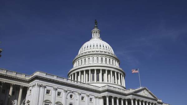 Read more about the article Бюджетное управление конгресса США ожидает роста дефицита до 4,1 триллиона долларов