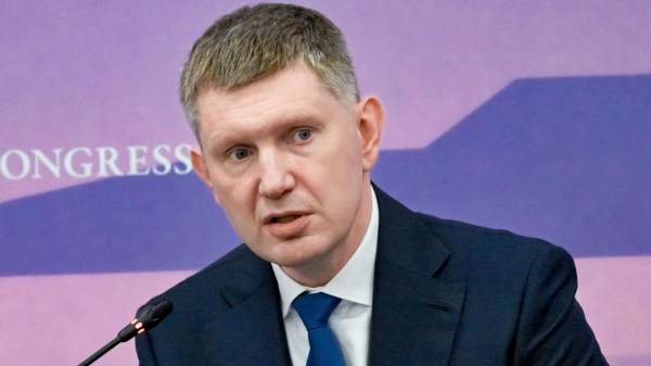 Read more about the article Решетников: экономика РФ в ближайшее время будет развиваться в условиях высоких ставок