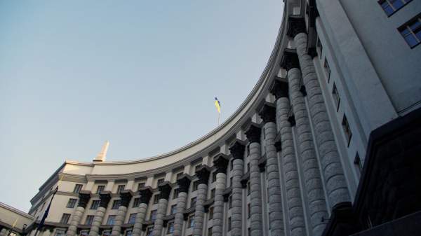 Read more about the article Дубинский: в бюджете судебной системы Украины образуется дыра в $93 миллиона