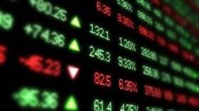 Фондовые индексы Европы снизились на 1-2% во вторник