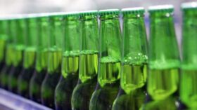 Компания AB InBev Efes получит новое коммерческое обозначение “Напитки Вместе”