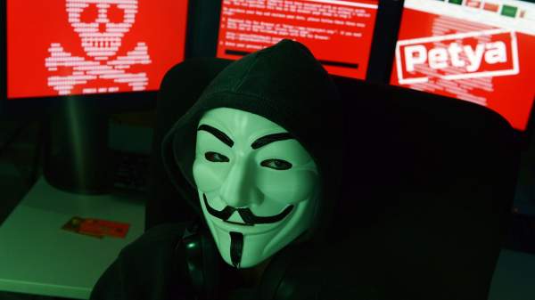 Read more about the article Володин: ГД продолжит законодательную работу по защите граждан от мошенников