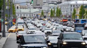 Минфин: поступления от утильсбора на транспорт в бюджет составят 1,65 триллиона рублей