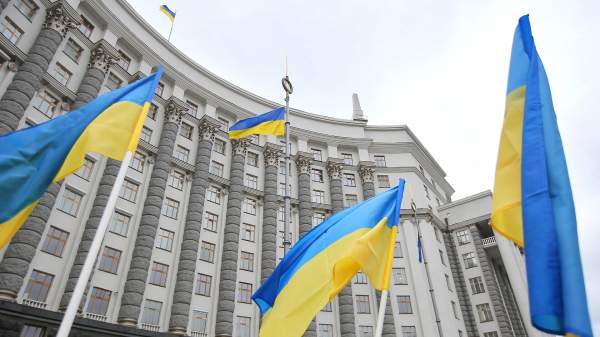 Read more about the article Объем теневой экономики Украины оценивается от $24 до $31 млрд