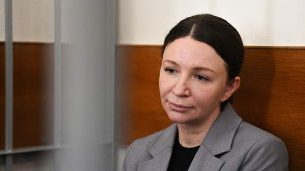 Read more about the article Мосгорсуд отказался дать Блиновской отсрочку до 14-летия дочери