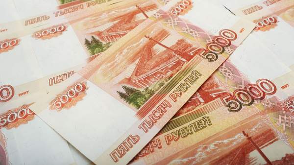 Read more about the article Силуанов: укрепление рубля связано с более жесткой денежно-кредитной политикой ЦБ
