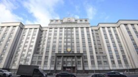 Комитет Госдумы одобрил продление на год особенностей уплаты НДФЛ при ГОЗ
