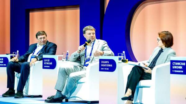 Read more about the article Хотимский: ИИ поможет радикально снизить долю мисселинга финансовых продуктов