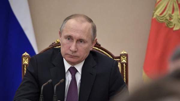 Read more about the article Путин поручил создать на Дальнем Востоке финансовый центр на базе Восточной биржи