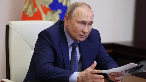 Read more about the article Путин подписал закон, в 60 раз повышающий налоговую нагрузку на букмекеров и тотализаторы