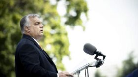 Орбан: для передачи Украине 135 млрд евро ЕС придется брать займ