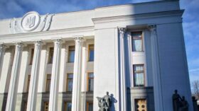 Клименко: на Украине не понимают, за счет чего финансировать дефицит бюджета