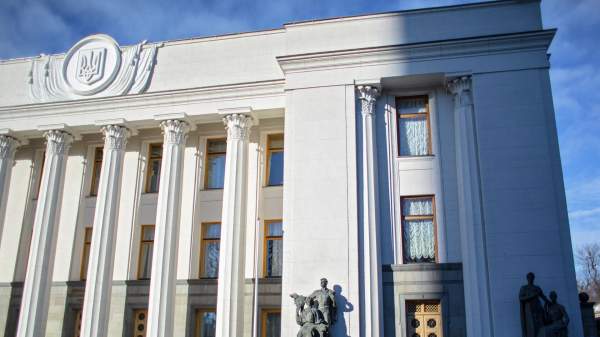 Read more about the article Клименко: на Украине не понимают, за счет чего финансировать дефицит бюджета