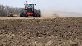 Правительство направит пять миллиардов рублей  на льготные кредиты аграриям