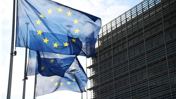 Read more about the article FT: предложение ЕС о кредите Украине за счет активов РФ будет оспариваться в суде