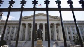 США до июня 2026 г разрешили операции с российскими банками, связанными с атомным сектором