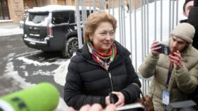 Адвокат Лурье получила ключи от бывшей квартиры Долиной