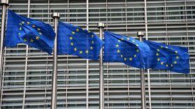 ЕК в среду может представить предложение по кредиту Украине на 90 млрд евро