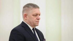 Фицо назвал финансирование Украины со стороны Евросоюза идеологическим безумием