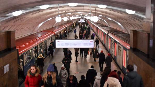 Read more about the article Дептранс Москвы: более 55 млн раз пассажиры метро оплатили проезд картой в январе-феврале