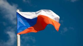 Парламент Чехии утвердил бюджет на 2026 год с дефицитом в размере около $14,7 млрд
