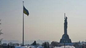 Мендель: кредит ЕС не повлияет на исход конфликта на Украине