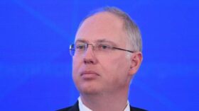 Глава РФПИ Дмитриев пошутил, что евробюрократы переименуют нехватку еды в здоровое питание