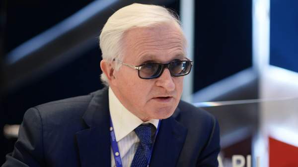 Read more about the article Глава РСПП Шохин: инвестиционная активность в РФ восстановится при ключевой ставке до 10%