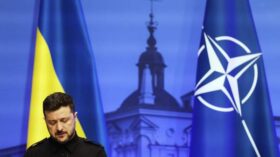 Азаров: арест Ермака ускорит разрушение системы Зеленского