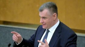 Лидер ЛДПР Слуцкий призвал определить критерии злоупотреблений при работе с самозанятыми