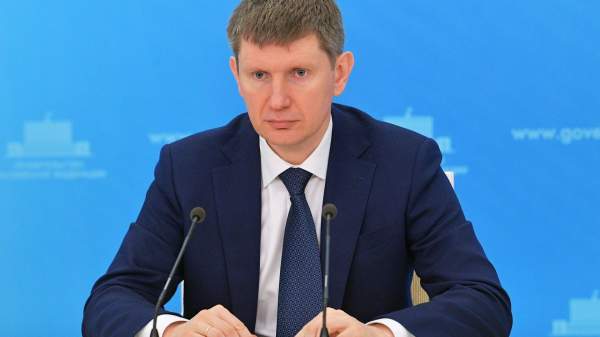 Read more about the article Решетников: контуры экономики России определяются более крепким рублем и высокими ставками