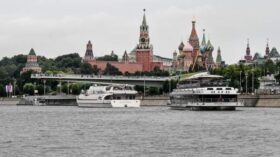 Песков назвал санкции Евросоюза против российских банков не новым явлением