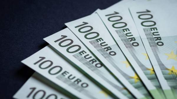 Read more about the article Euroclear попросил приостановить исполнение решения по иску ЦБ о взыскании 200 млрд евро