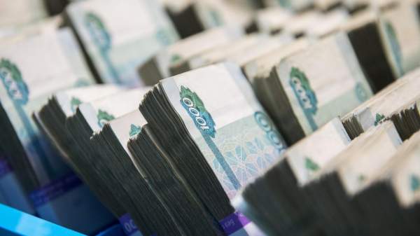 Read more about the article Чистые покупки акций на российском рынке выросли до 27,8 млрд рублей