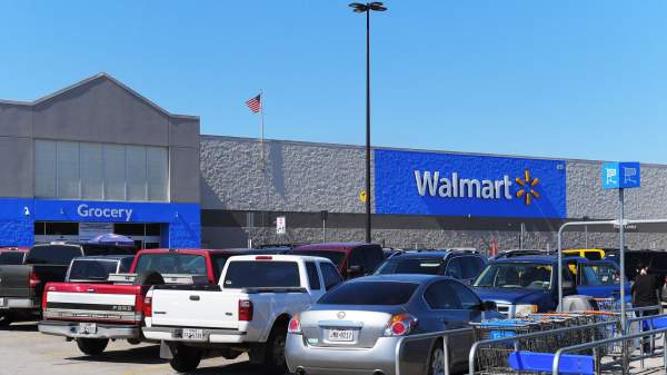 Read more about the article Чистая прибыль Walmart по итогам I полугодия выросла до 11,696 миллиардов долларов
